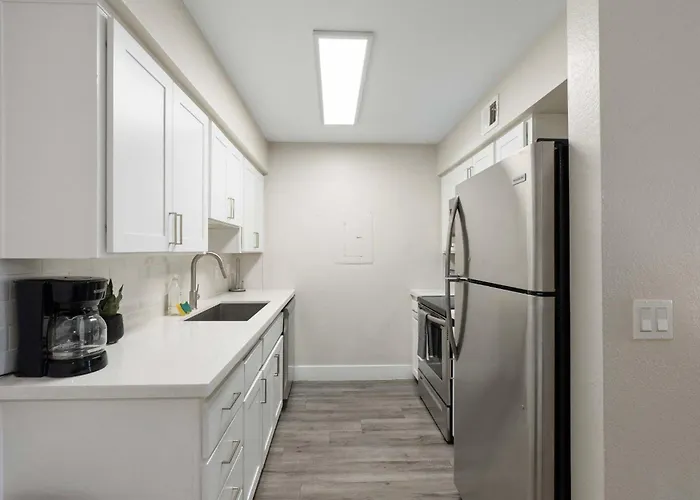 Apartment 2br Modern Near Dt With Pools & Gym Mesa
